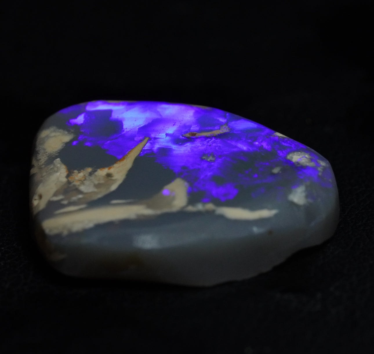 Free Australian Opal Rub