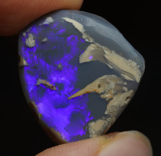 Free Australian Opal Rub