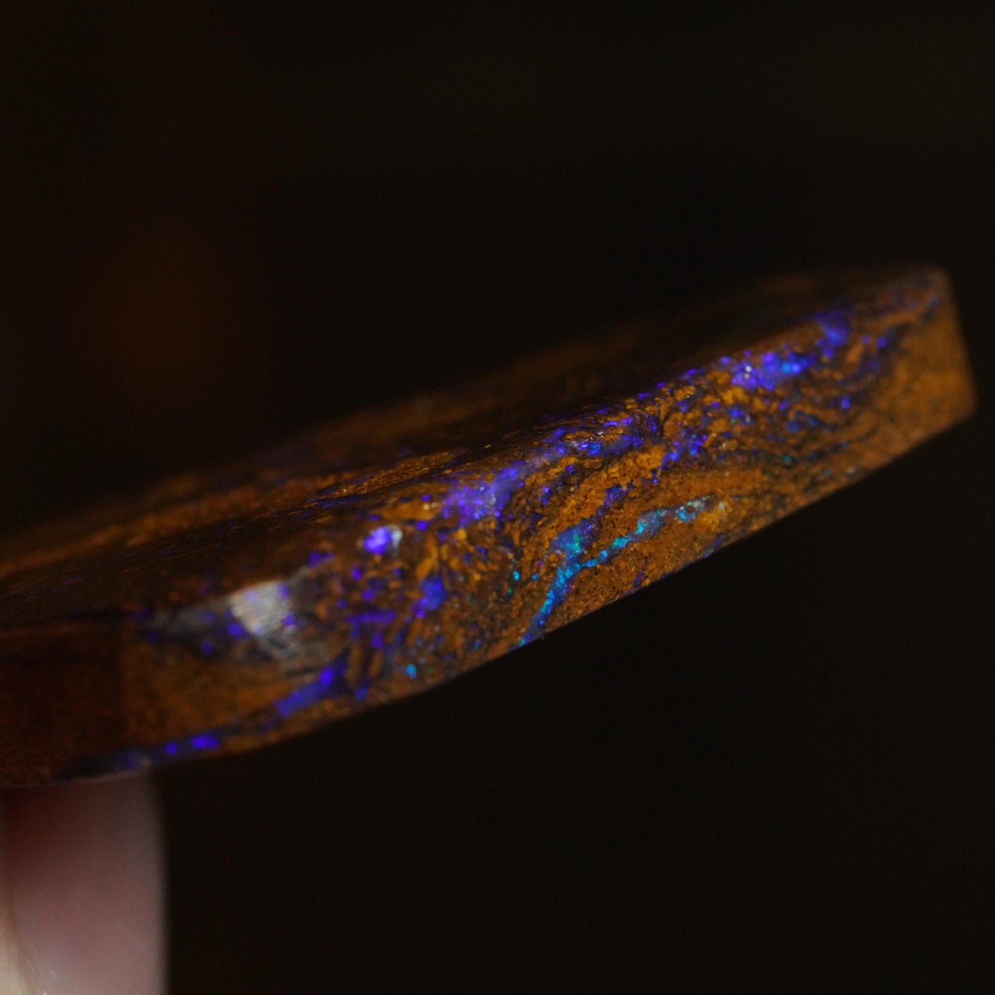 Boulder Opal Rub