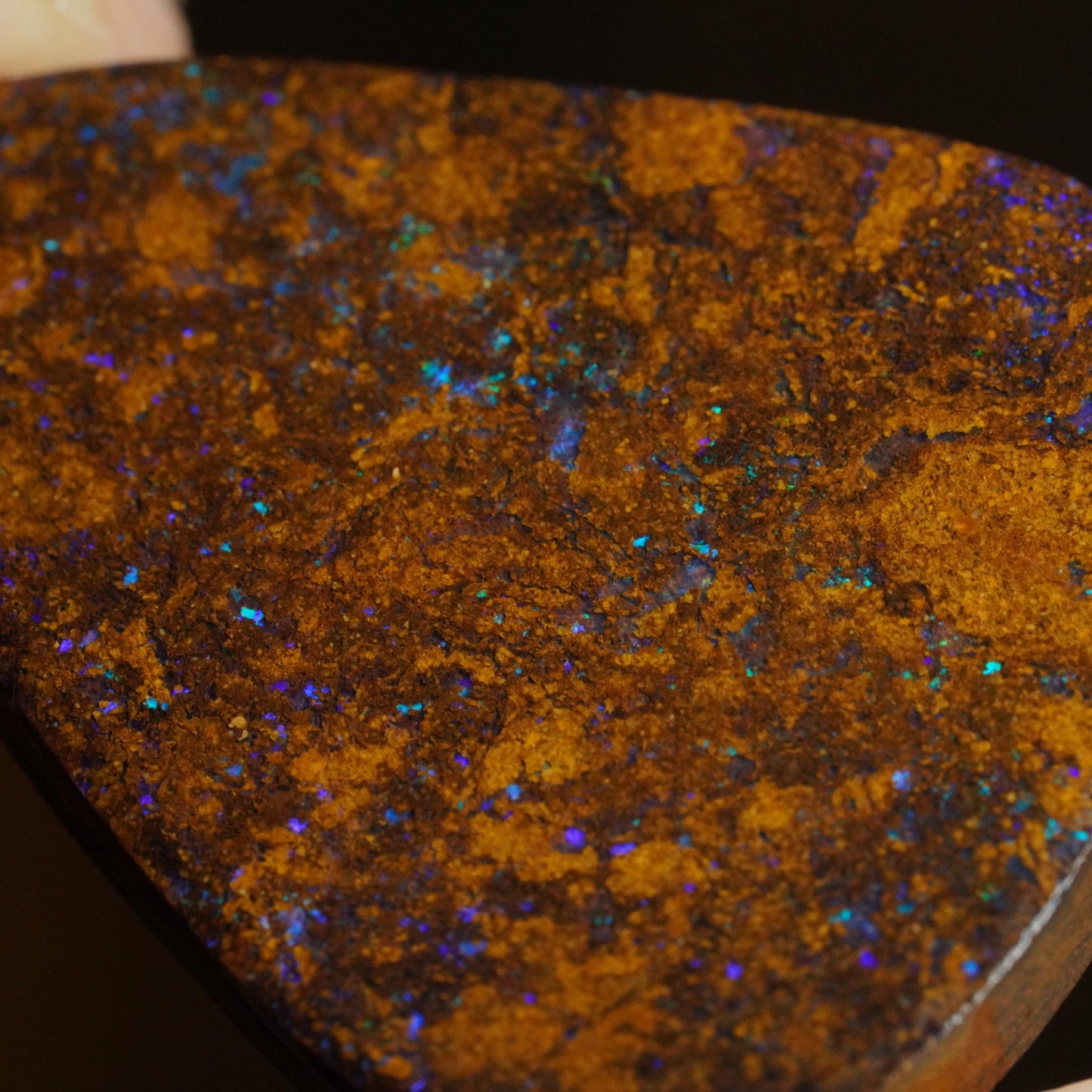 Boulder Opal Rub