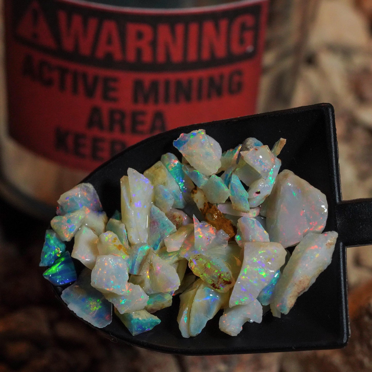Coober Pedy Opal Paydirt Bucket!
