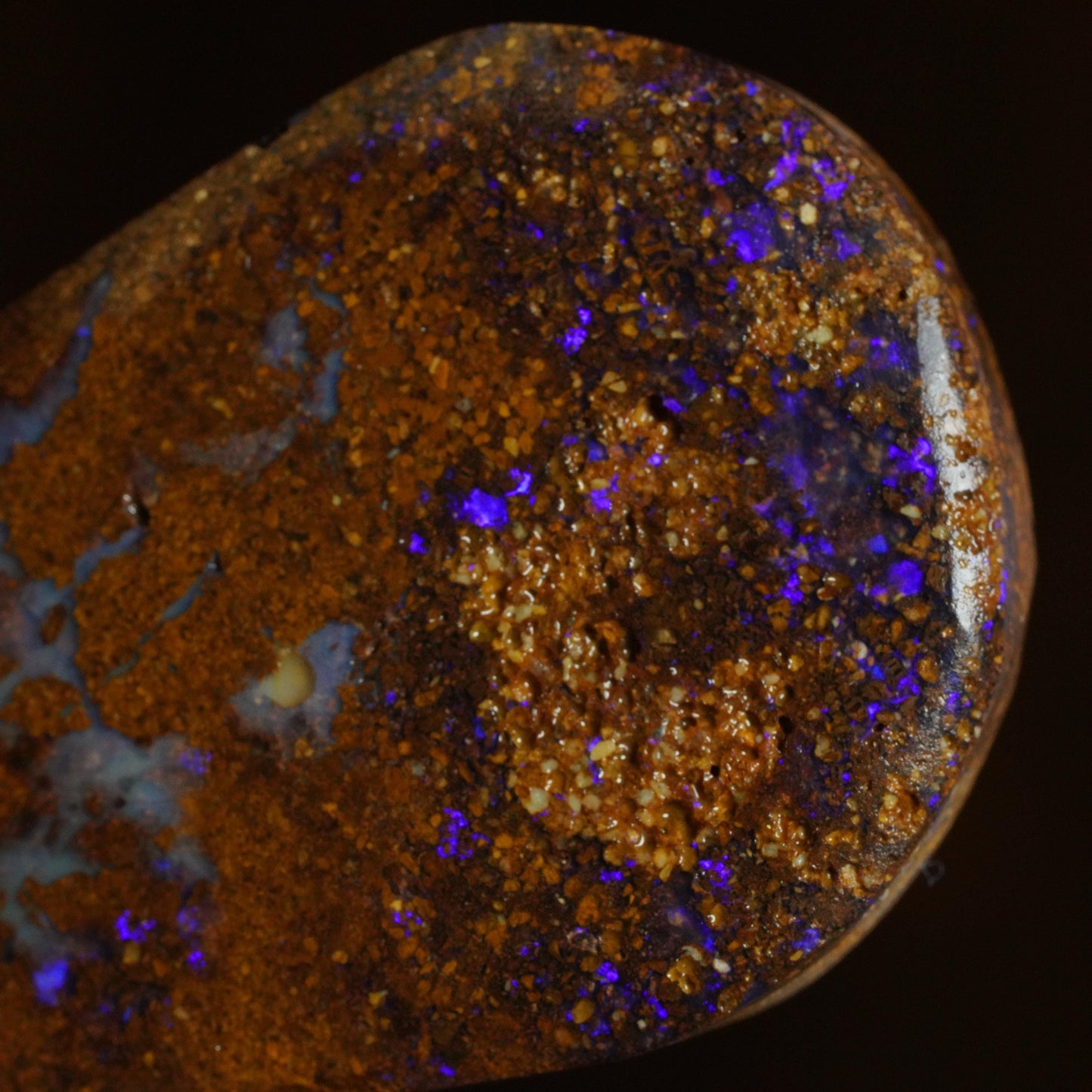 Boulder Opal Rub