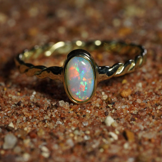 Australian Opal Ring | Solid 14k Gold | Size 7