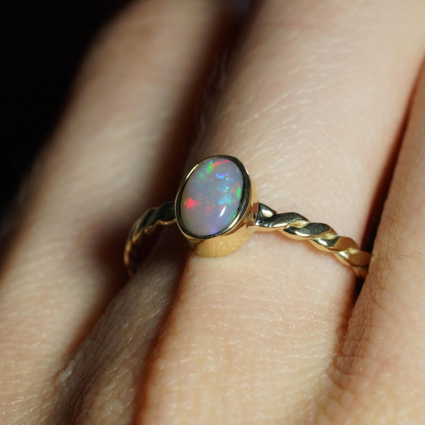 Australian Opal Ring | Solid 14k Gold | Size 8