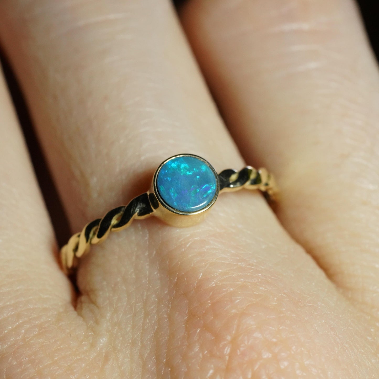 Australian Opal Doublet Ring | Solid 14k Gold | Size 8