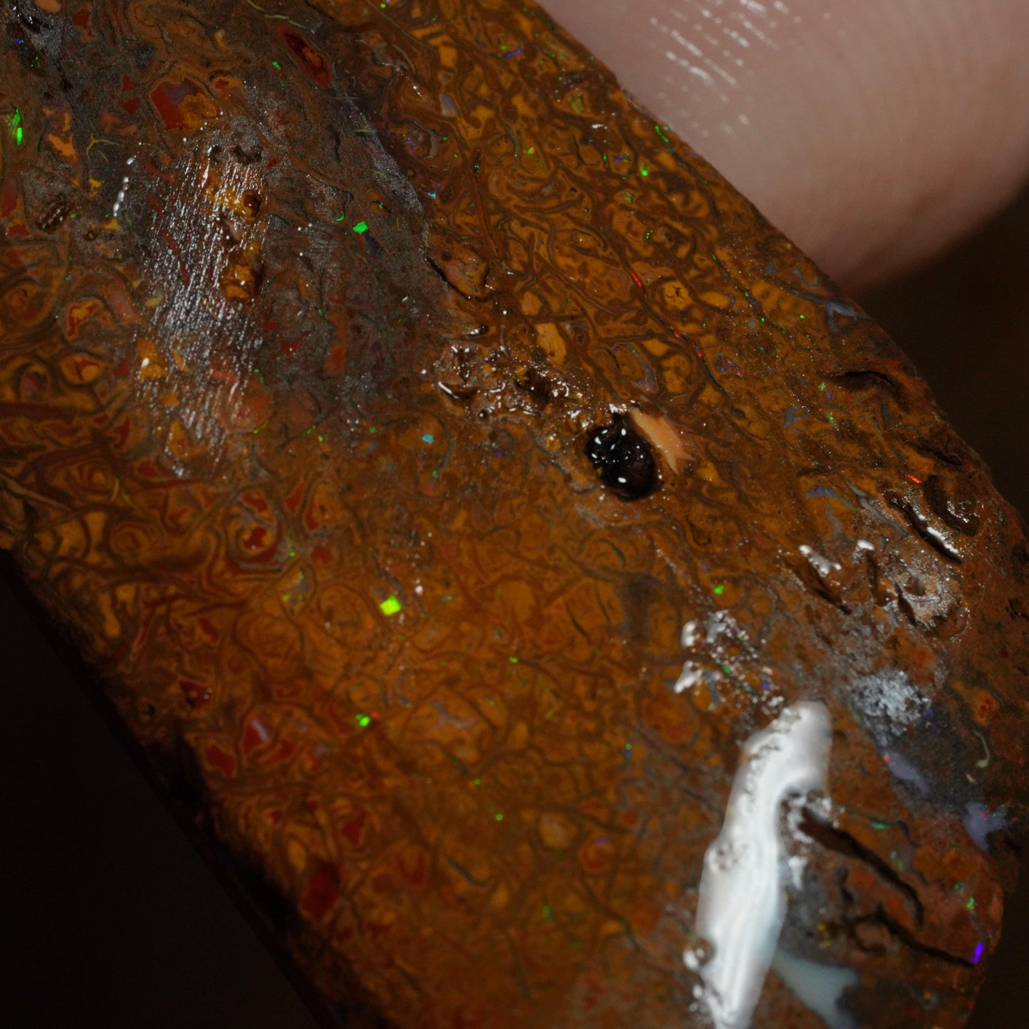 Boulder Opal Rub