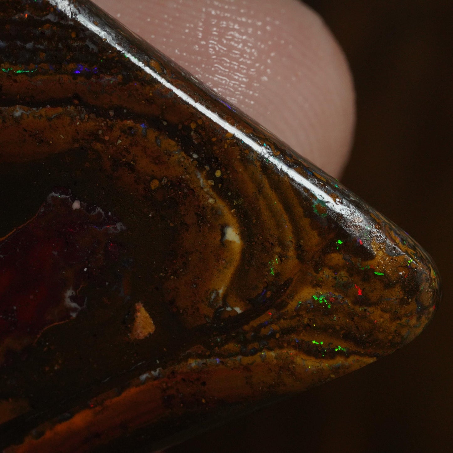 Boulder Opal Rub