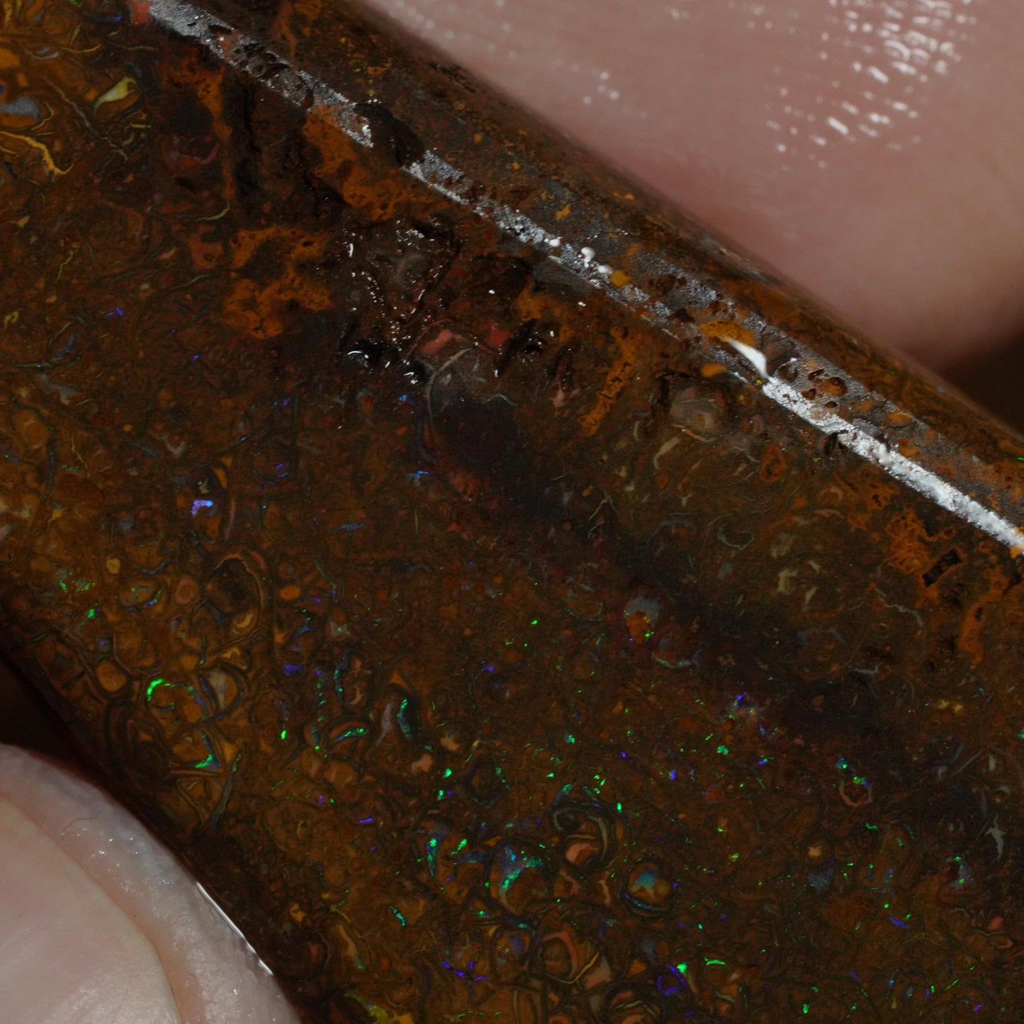 Boulder Opal Rub