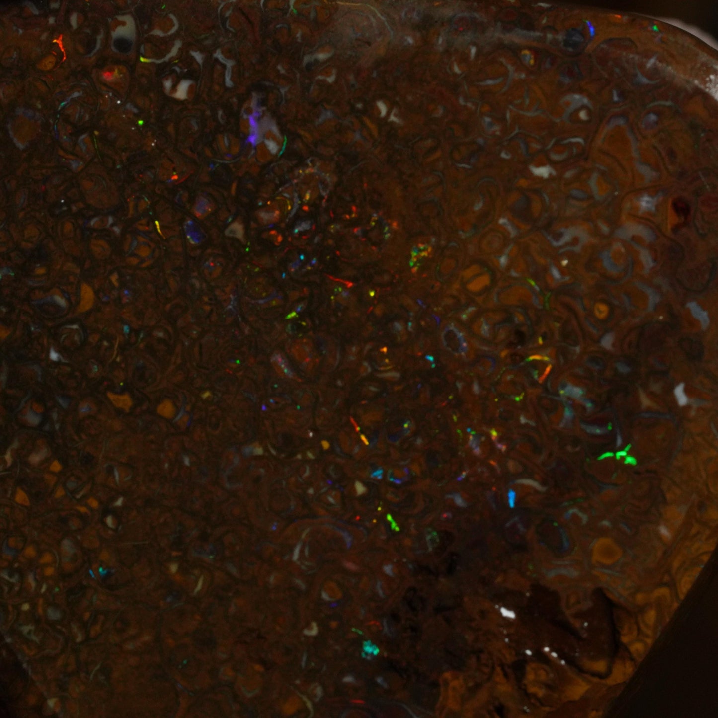 Boulder Opal Rub