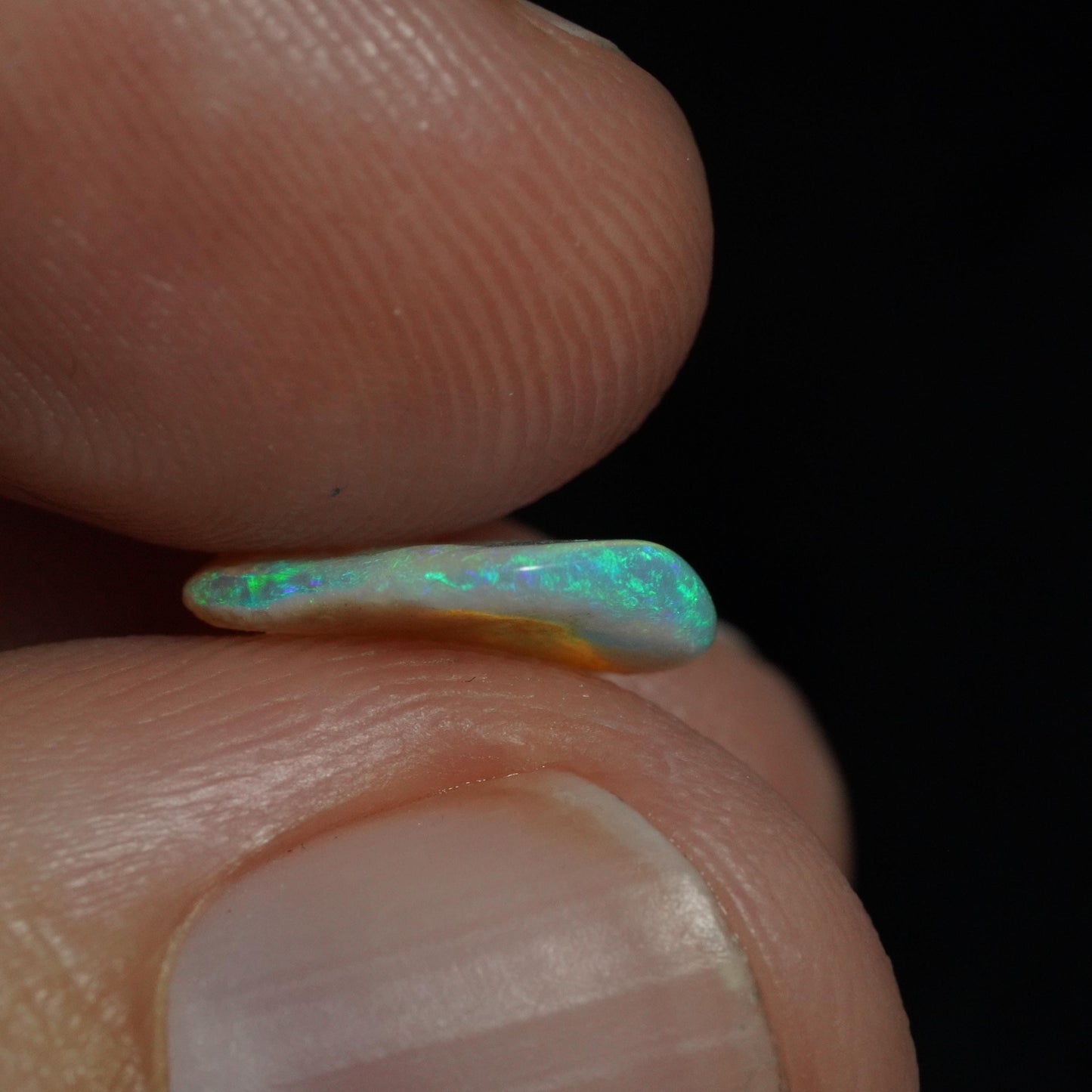 Small Australian Opal Rub
