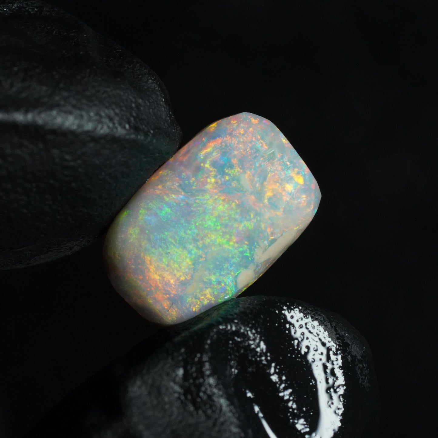 Australian Opal Rub