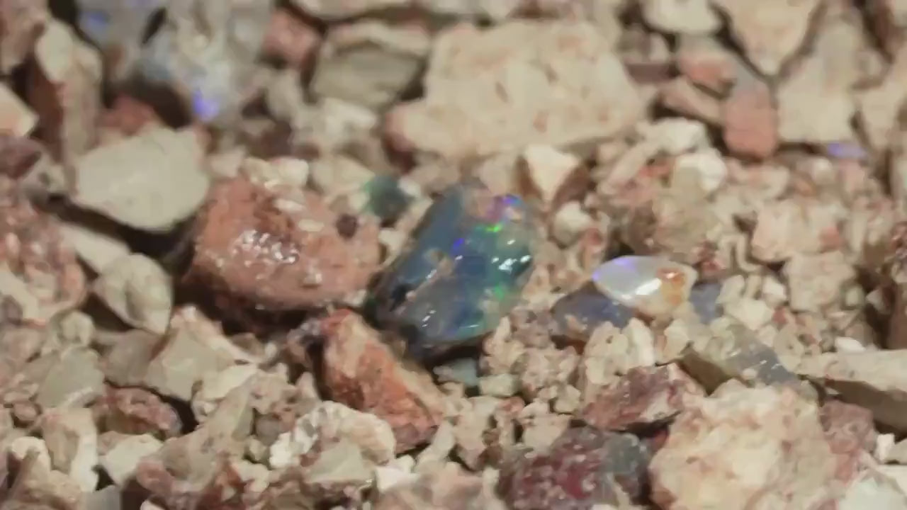 Lightning Ridge Opal Hunters Paydirt / Opal Paydirt