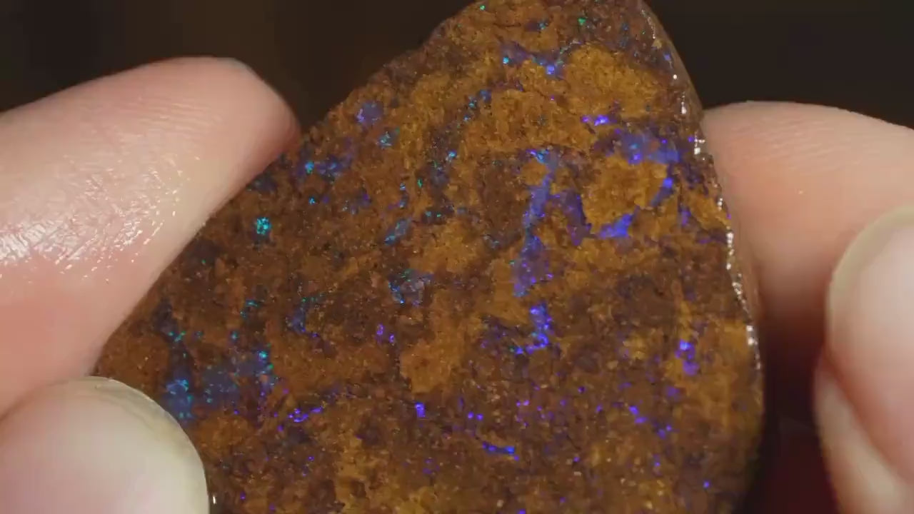 Boulder Opal Rub