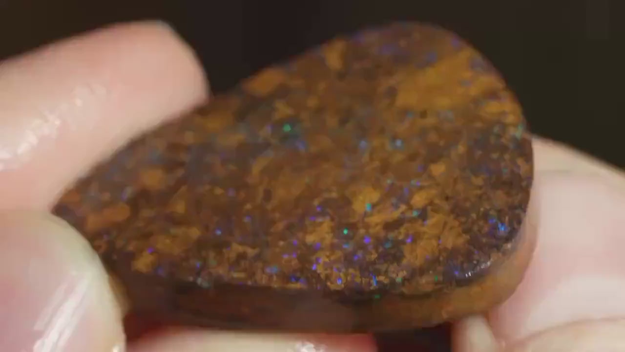 Boulder Opal Rub